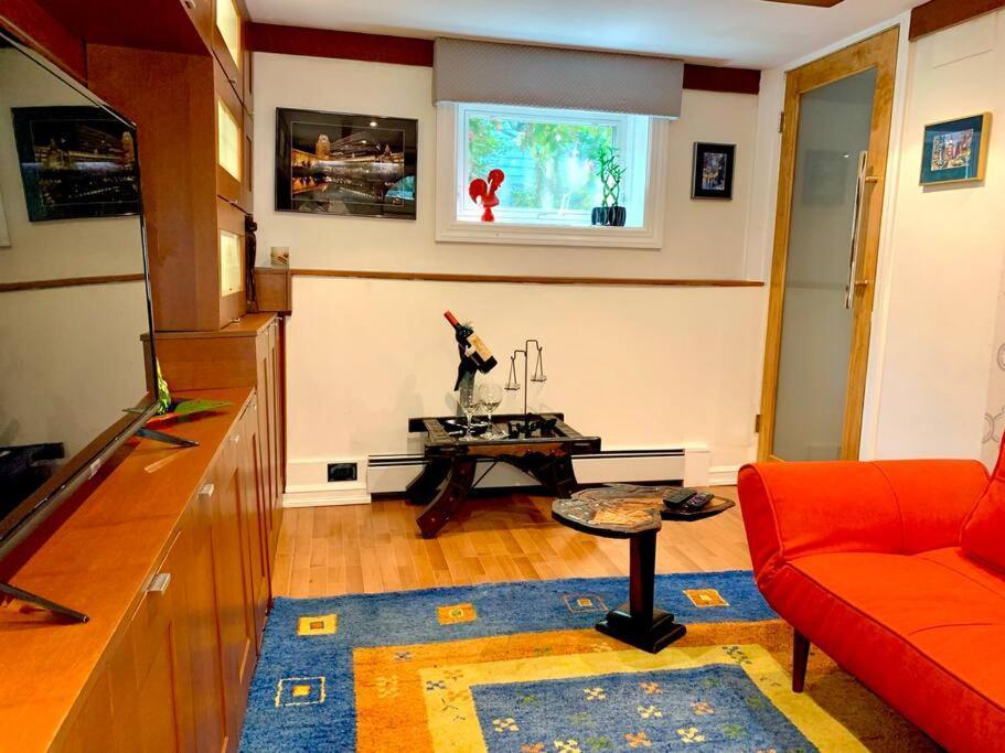 Live In This Iconic East Side Lower Level Unit 普罗维登斯 外观 照片